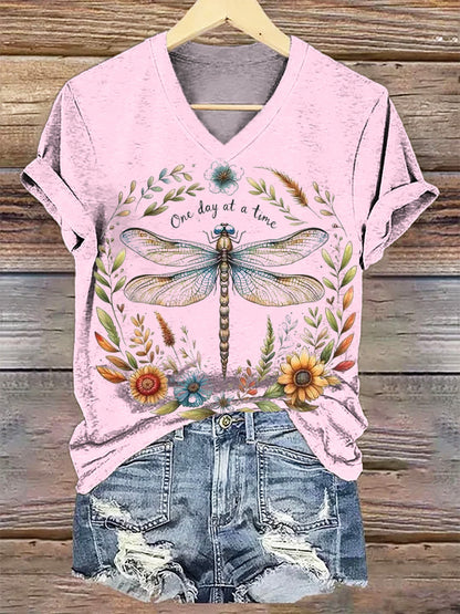 Women's Dragonfly V-Neck Casual T-Shirt