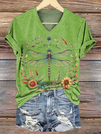 Women's Dragonfly V-Neck Casual T-Shirt