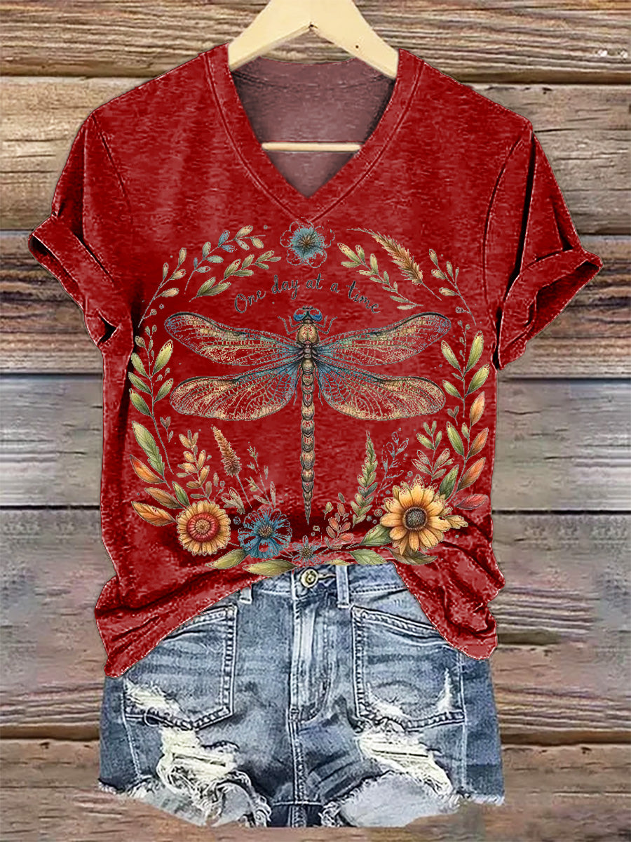 Women's Dragonfly V-Neck Casual T-Shirt